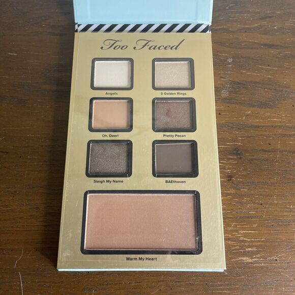 Too Faced Natural Beauty Bronzer and Eyeshadow Palette. 6 Eyeshadow, 1 Bronzer. - Picture 2 of 4